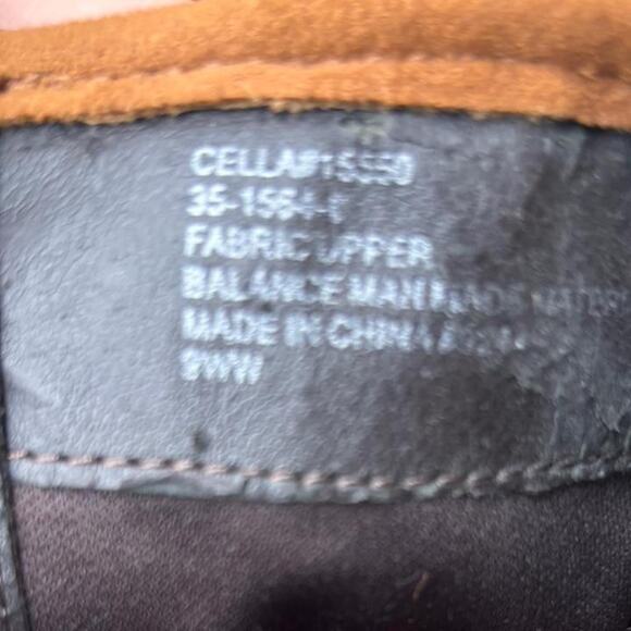 Comfortview size 9 brown vegan suede boots - Picture 6 of 6